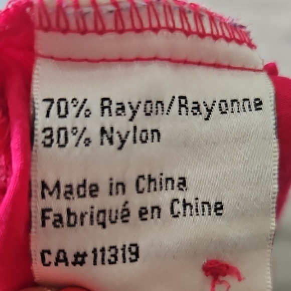 Women's Ruffled Top - Picture 3 of 4